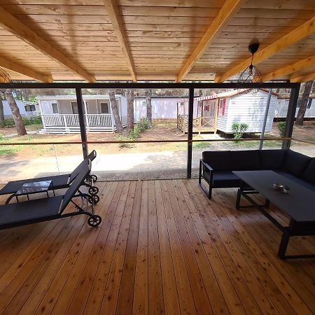 Lux Camp Bi Village, Mobile Home Villa Dado Фажана Экстерьер фото